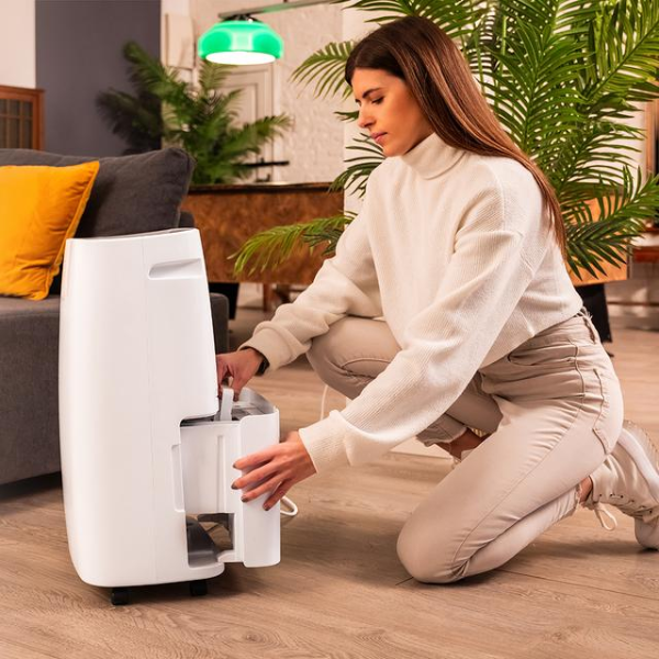 Deshumidificador Wi-Fi Cecotec BigDry 10000 Expert Connected | 30 L/día | Depósito 6L | Cobertura 35 m² - vista 4